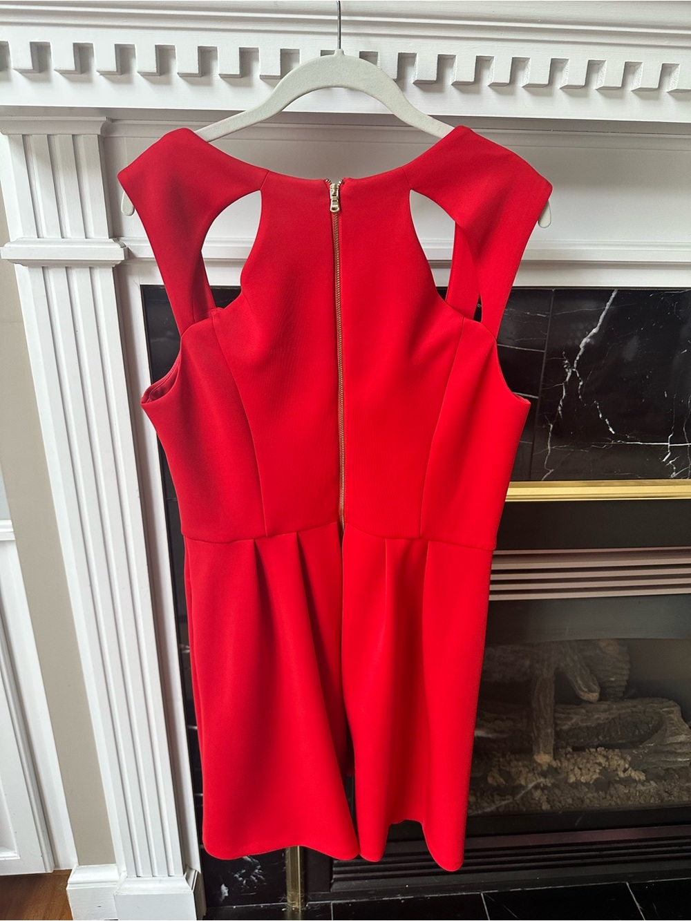 GUESS Red Cutout Mini Dress - Picture 2 of 2